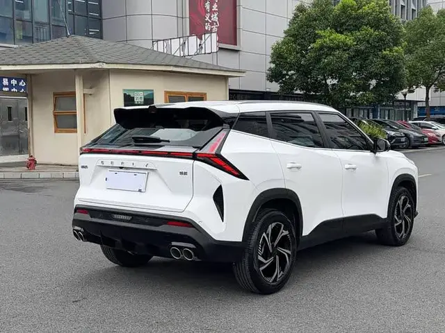 GEELY BOYUE COOL 2023