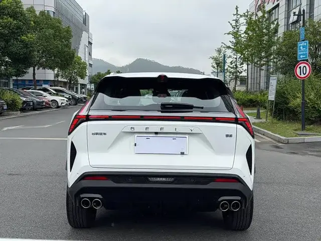 GEELY BOYUE COOL 2023