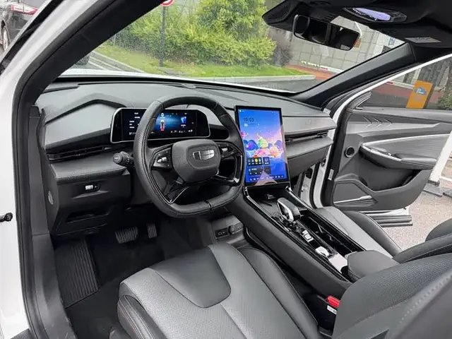 GEELY BOYUE COOL 2023