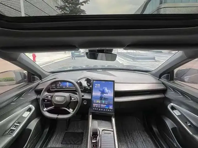 GEELY BOYUE COOL 2023