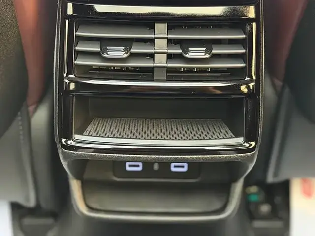 GEELY XINGYUE L PREMIUM 2024