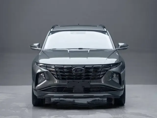 HYUNDAI TUCSON ДВА КОМПЛЕКТА КЛЮЧЕЙ 2022