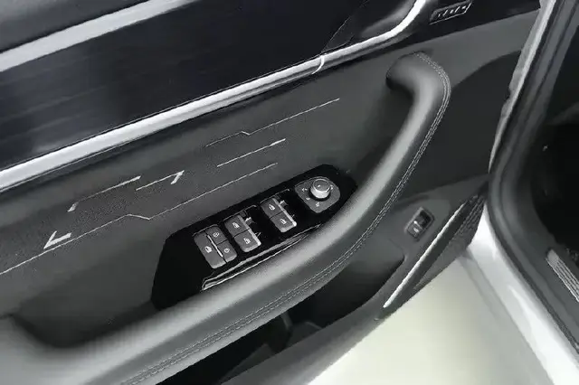 GEELY XINGYUE L 2024
