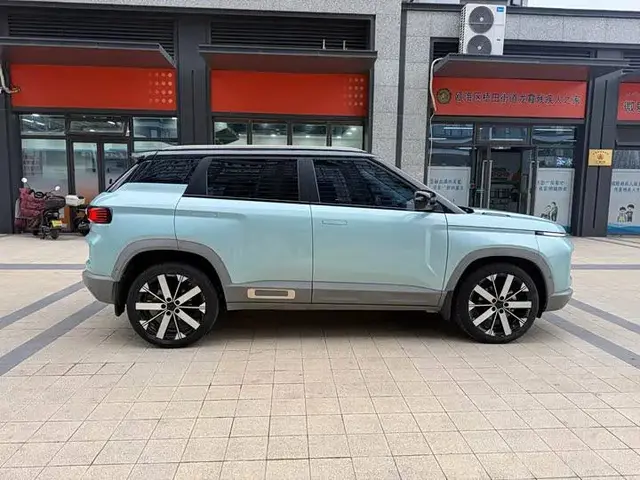 GEELY ICON PREMIUM 2023