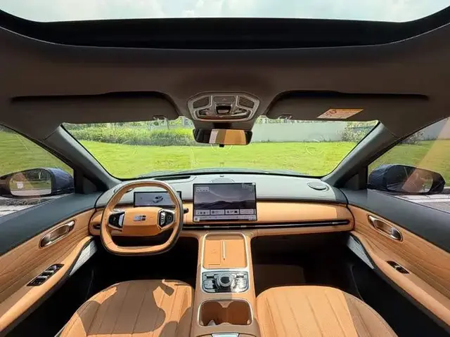 GEELY STARSHIP 7 2025