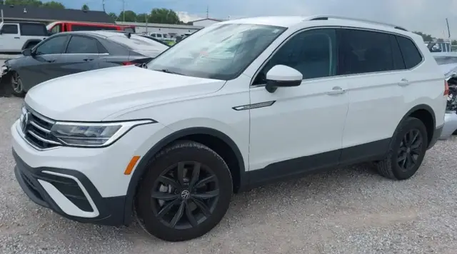 VOLKSWAGEN TIGUAN SE 2024