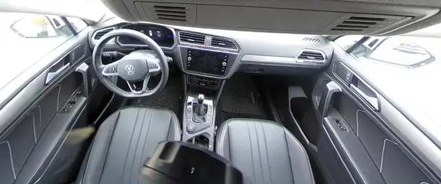 VOLKSWAGEN TIGUAN SE 2024