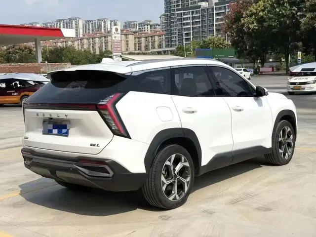 GEELY BOYUE L PREMIUM 2023