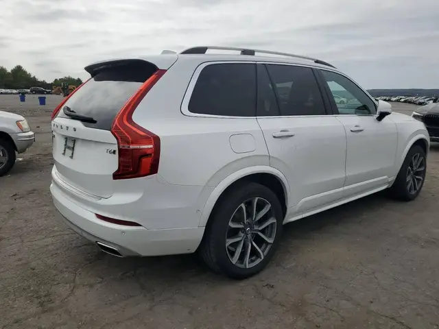VOLVO XC90 2019