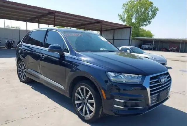 AUDI Q7 2018
