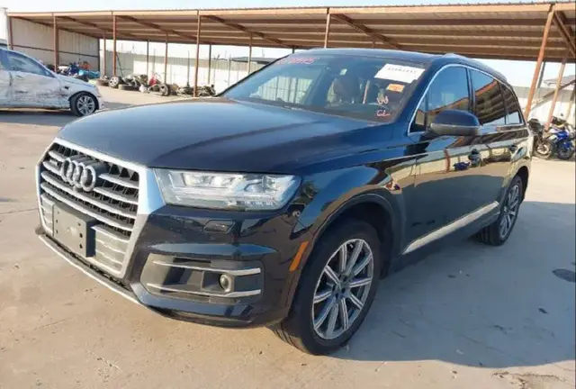 AUDI Q7 2018