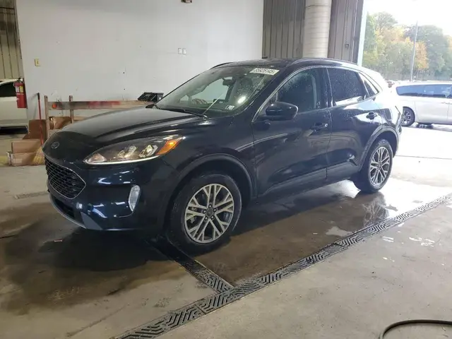 FORD ESCAPE 2021