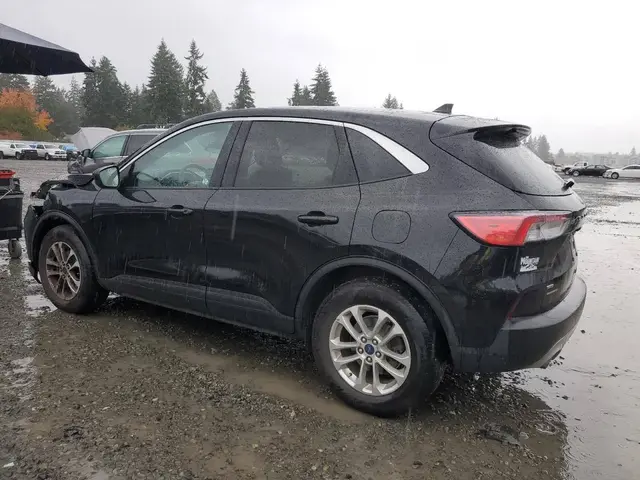 FORD ESCAPE 2021