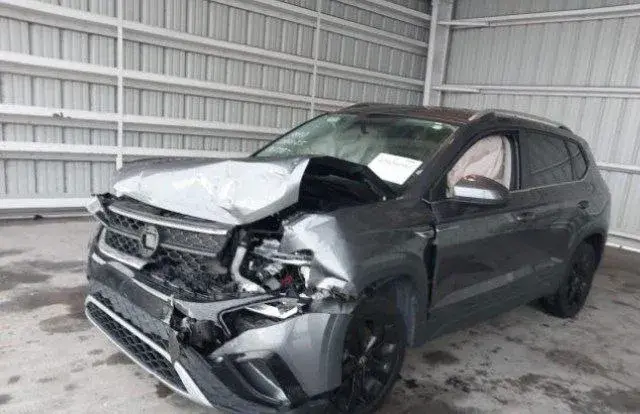 VOLKSWAGEN TAOS 2022