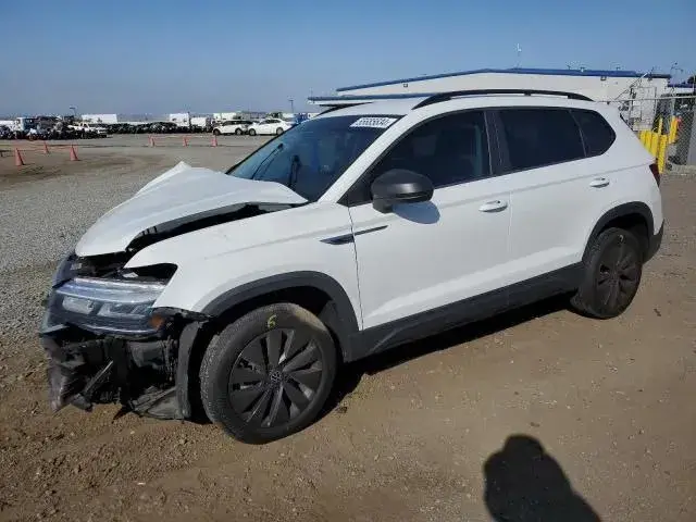 VOLKSWAGEN TAOS 2022
