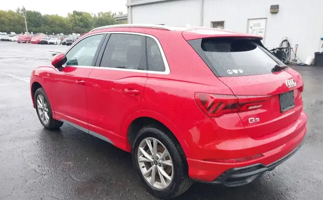 AUDI Q3 2022