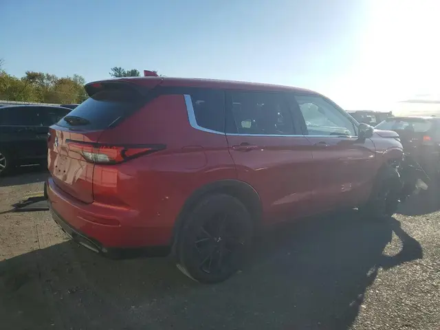 MITSUBISHI OUTLANDER 2022