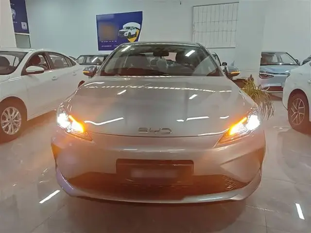 BYD SEAL DM-I SEAL 05 DM-I 2025