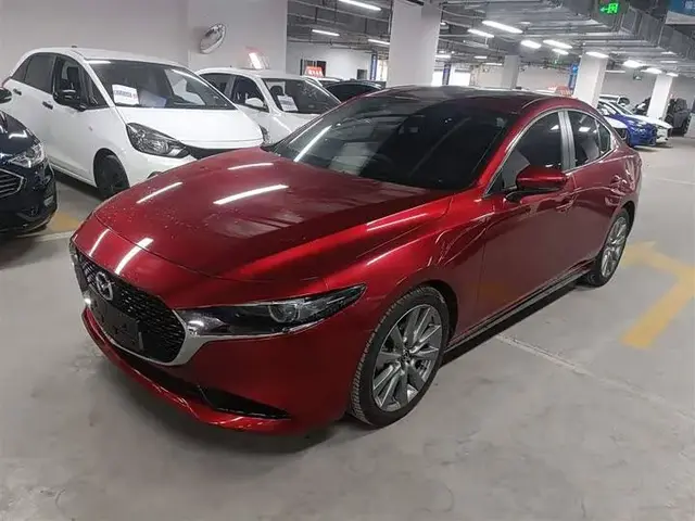 MAZDA 3 ANGKOR SELA 2022
