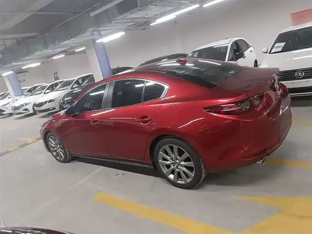 MAZDA 3 ANGKOR SELA 2022