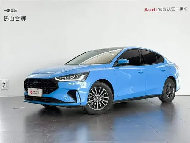 FORD FOCUS 2022