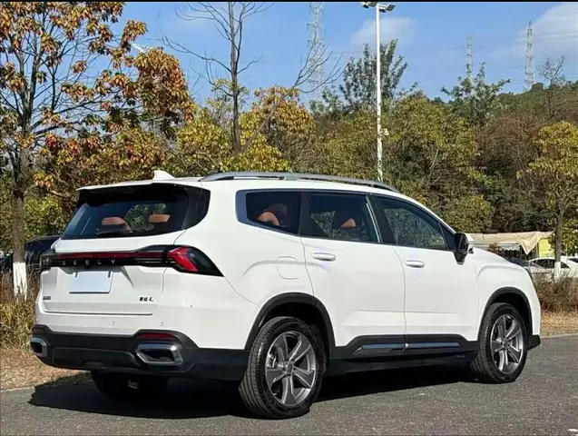 GEELY OKAVANGO L 2024