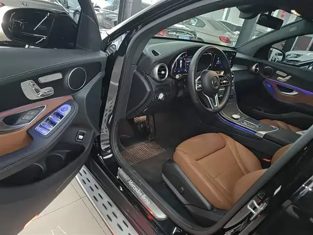 MERCEDES-BENZ GLC COUPE 300 4MATIC 2021