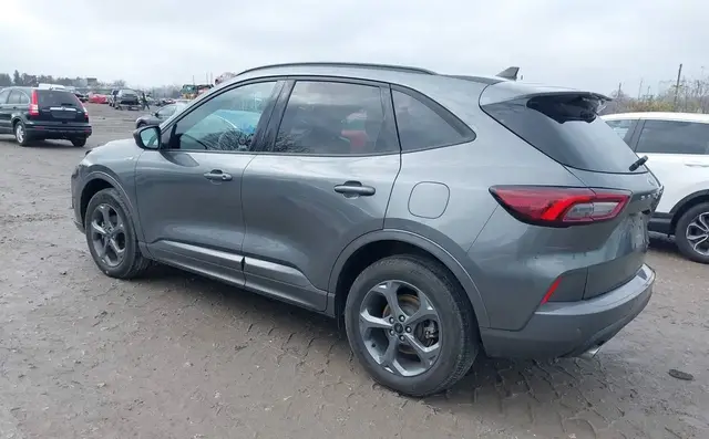 FORD ESCAPE ST LINE AWD 2023