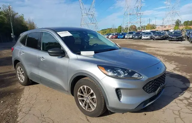 FORD ESCAPE 2022
