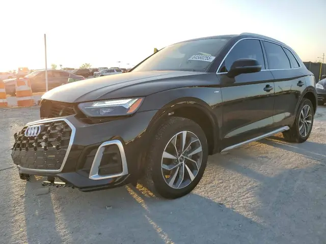 AUDI Q5 2023