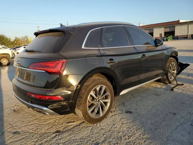 AUDI Q5 2023
