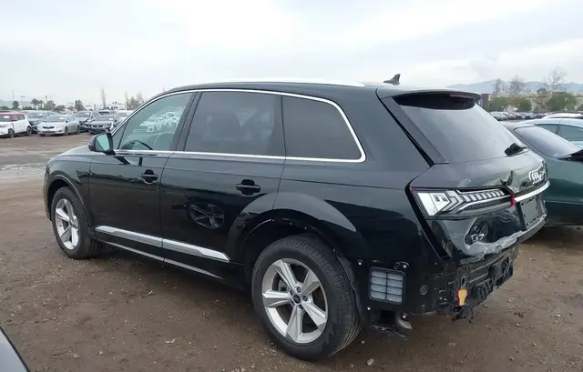 AUDI Q7 2022