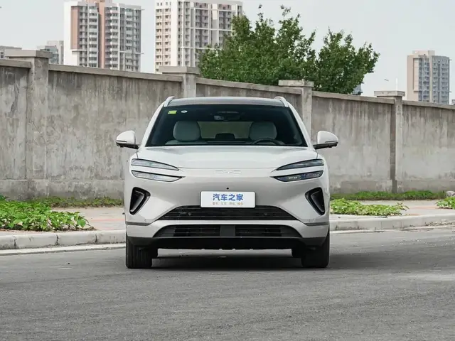 BYD SEA LION 06 2025