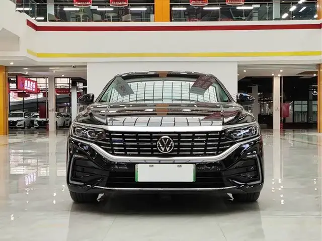 VOLKSWAGEN PASSAT 430PHEV HYBRID LUXURY 2022