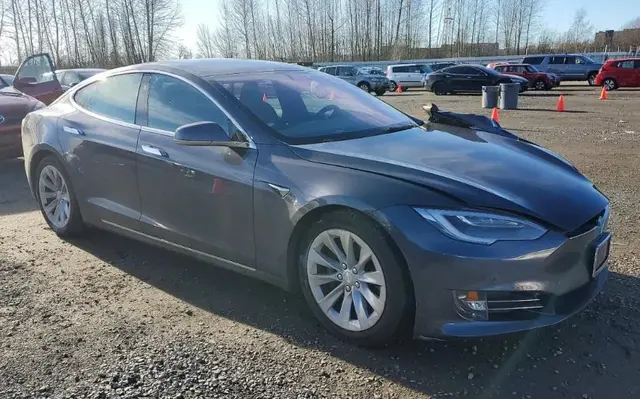 TESLA MODEL S 2019