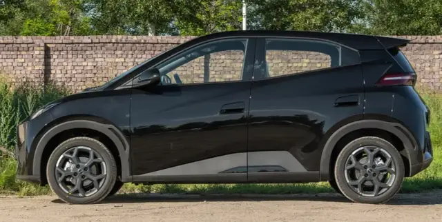 SMART VERSION 405KM FLY DRIVING VERSION 405KM FLY 2025