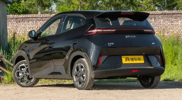 SMART VERSION 405KM FLY DRIVING VERSION 405KM FLY 2025