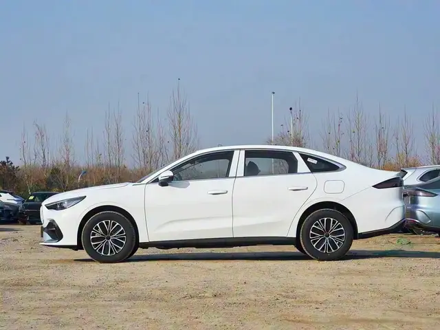 GEELY GALAXY STAR 6 2026