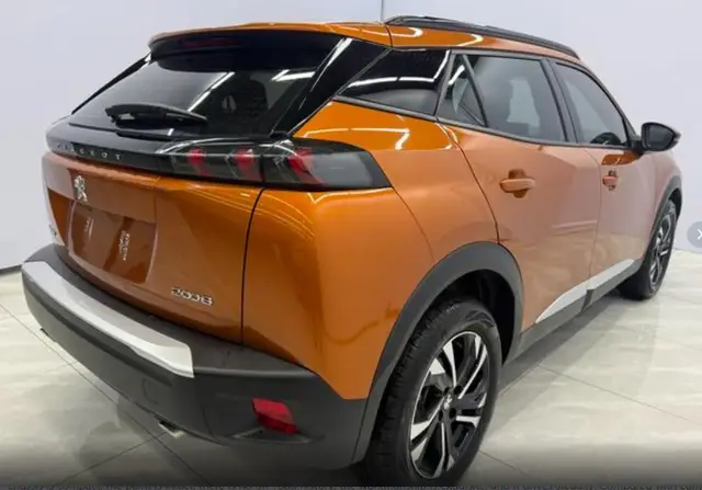 PEUGEOT 2008 2022