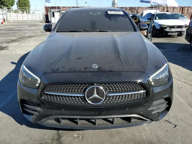 MERCEDES-BENZ E350 2022