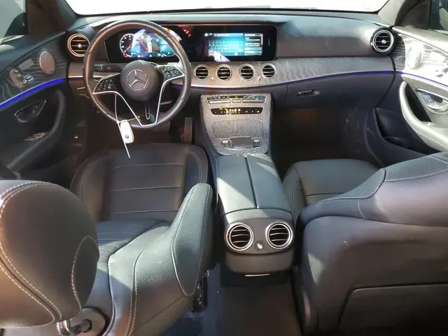 MERCEDES-BENZ E350 2022