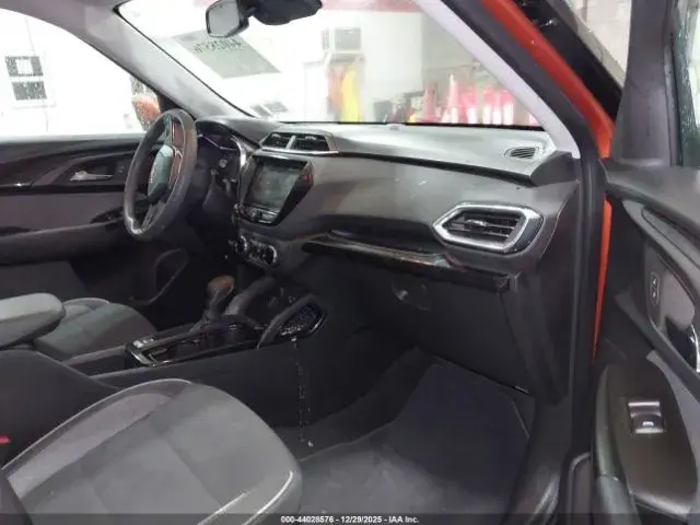 CHEVROLET TRAILBLAZER FWD LT 2022