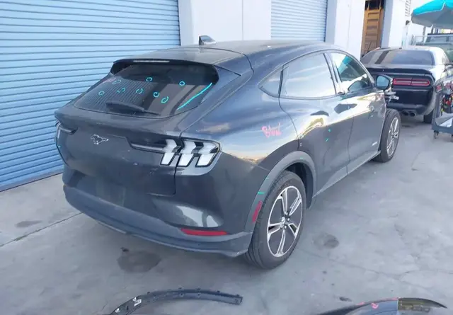 FORD MUSTANG MACH-E SELECT 2022