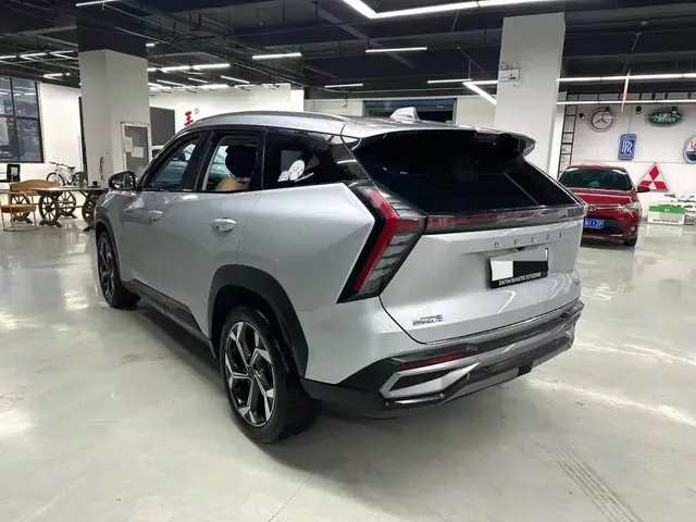 GEELY ATLAS L 2023