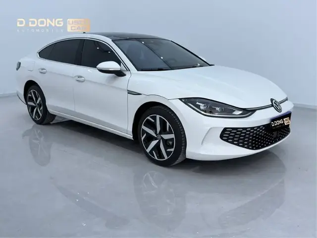 VOLKSWAGEN LAMANDO L 2023