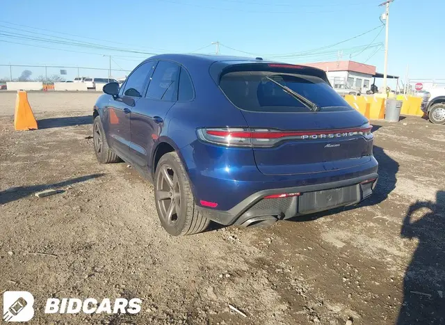 PORSCHE MACAN T 2023