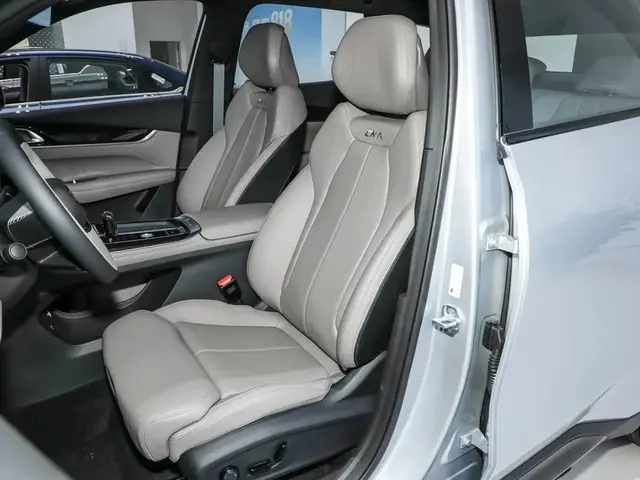 GEELY ATLAS L 2026