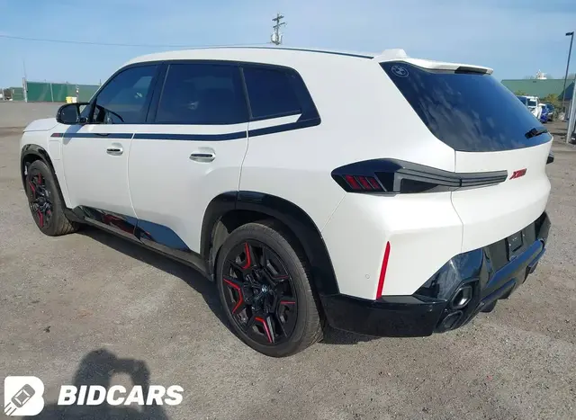 BMW XM LABEL RED 2024