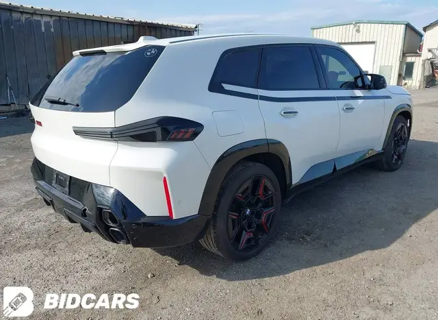 BMW XM LABEL RED 2024