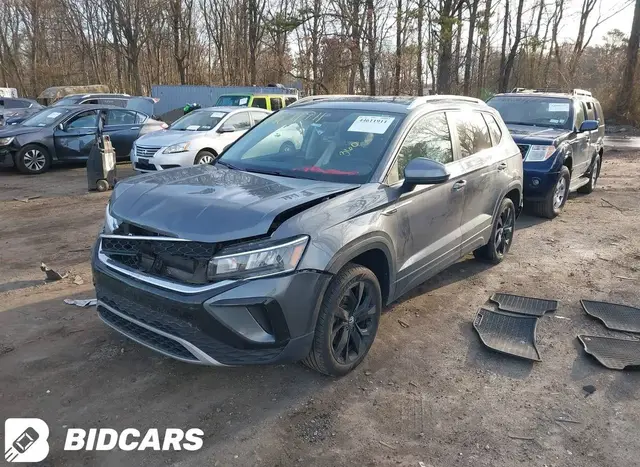 VOLKSWAGEN TAOS 2024